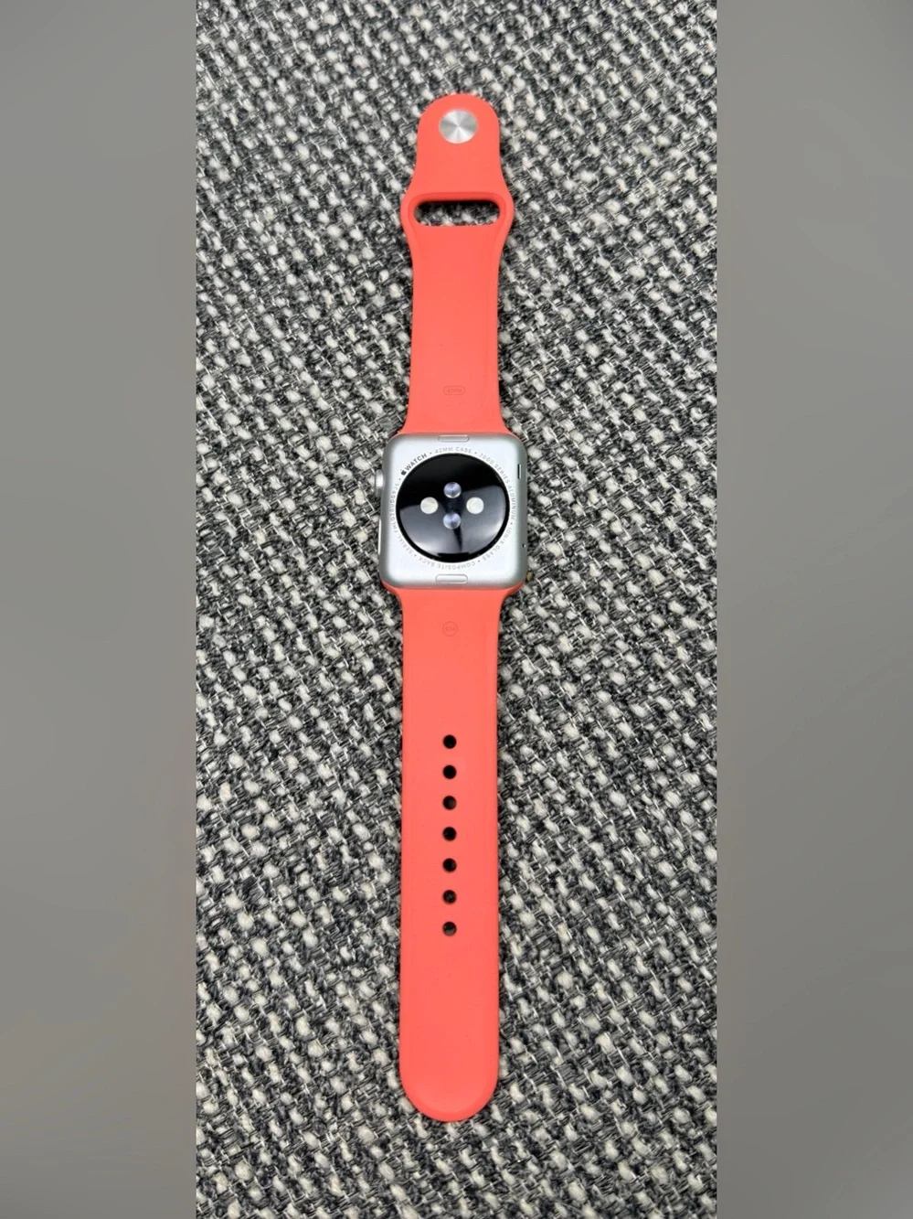 Apple Watch 1st Gen 7000 Series 42mm Silver Aluminum Case Pink Sport Band A1803